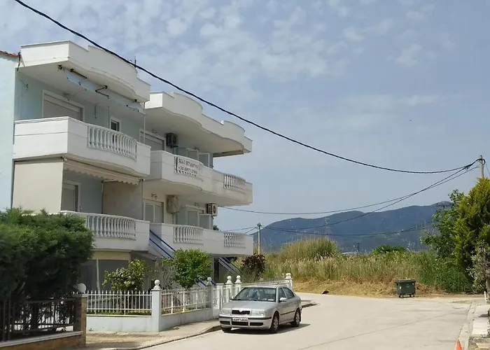 Sea And Sky * Néa Péramos